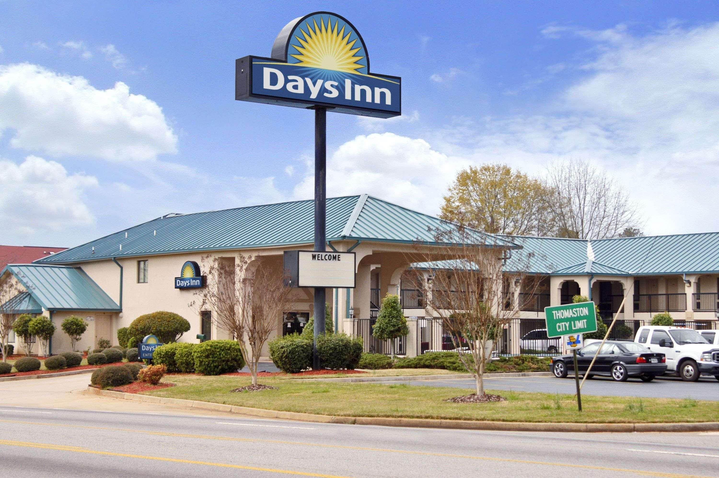 Days Inn By Wyndham Thomaston Exterior photo